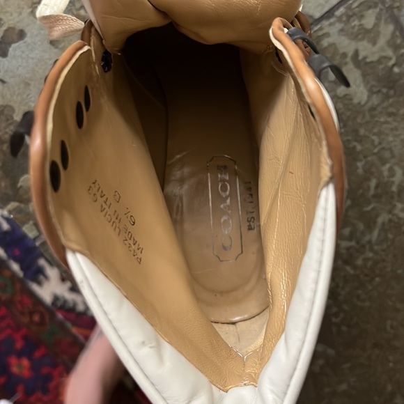 Coach boots, cream color. Size 6.5 - Picture 3 of 7